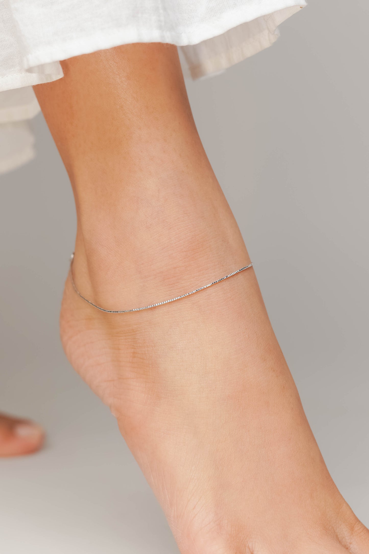 Minimal Box Anklet