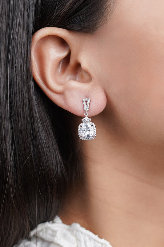 Product Picture on model