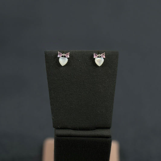 Bow Heart Studs (South Screw Back)