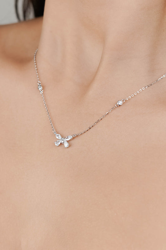 Cutie Bow Necklace