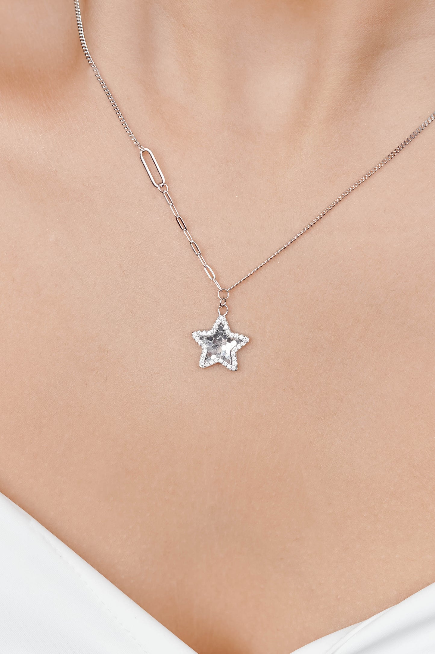 The Pin Star Necklace